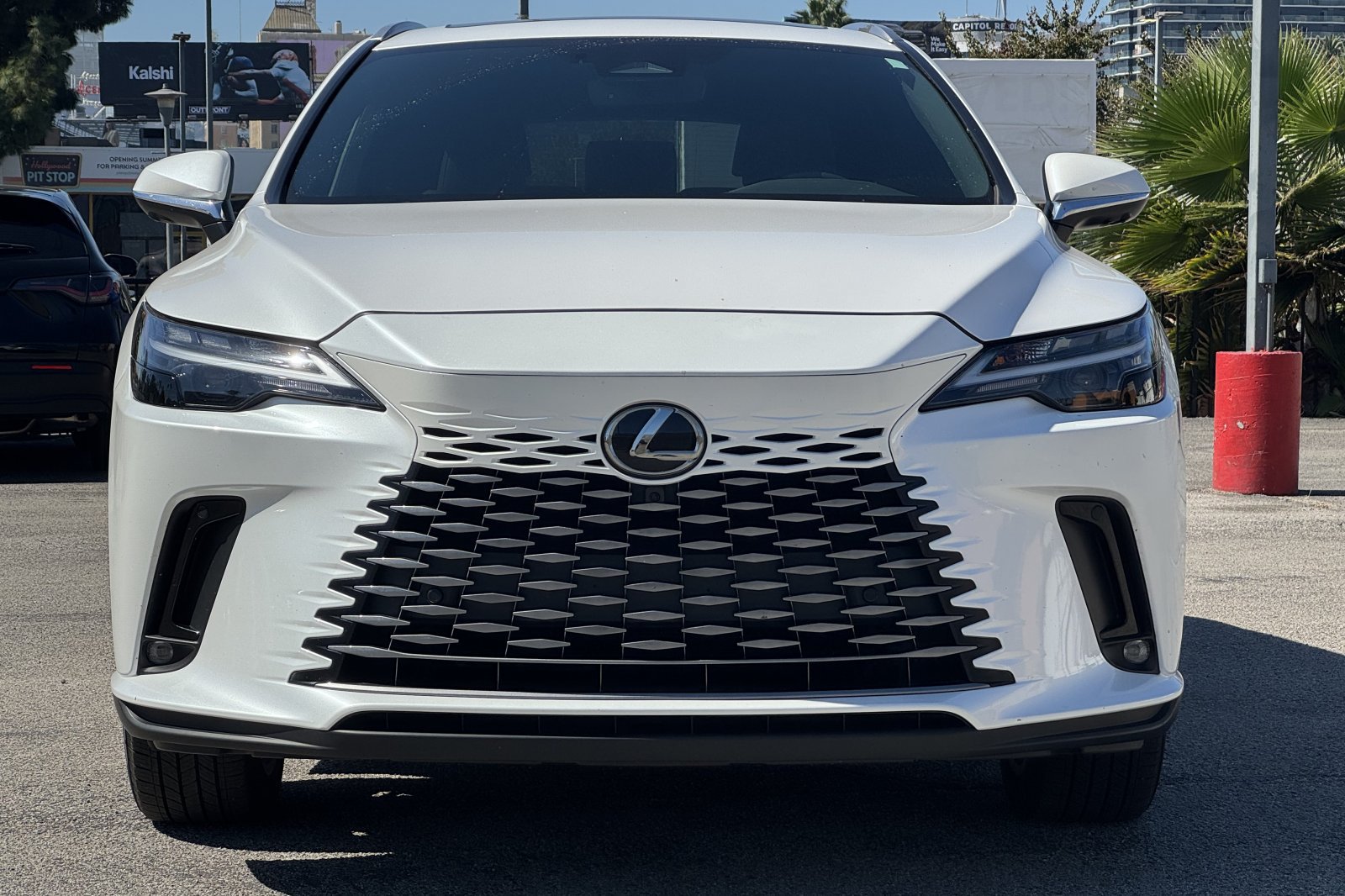 Used 2024 Lexus RX 350 Premium w/ Convenience Package FWD image 3