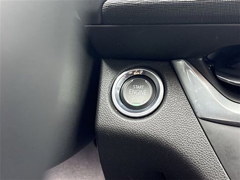 Used 2024 Buick Envista Preferred w/ Convenience I Package image 16