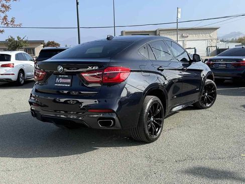 Used 2019 BMW X6 sDrive35i w/ M Sport Package image 8