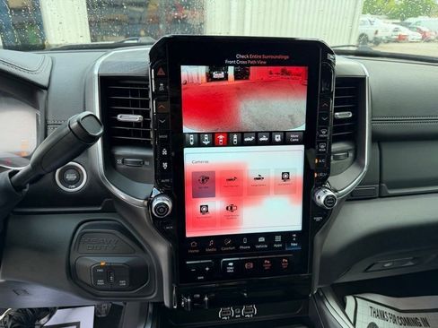 New 2026 RAM 3500 Laramie AWD/4WD image 27