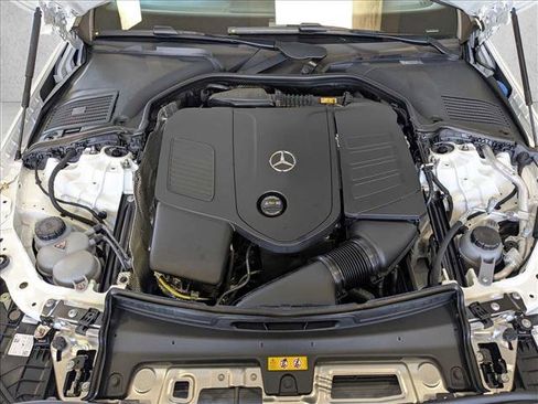 Used 2025 Mercedes-Benz C 300 Sedan image 17