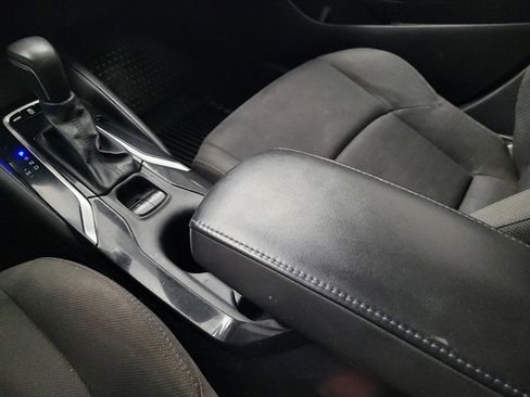 Used 2021 Toyota Corolla SE FWD image 26