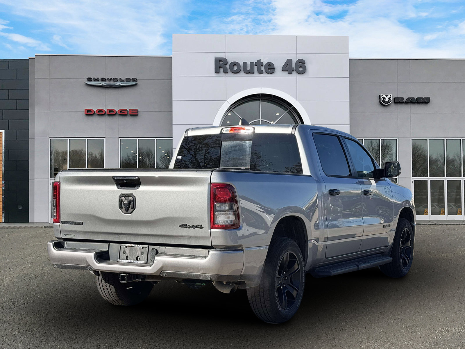 Used 2024 RAM 1500 Big Horn AWD/4WD image 5