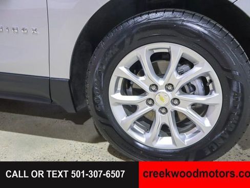 Used 2020 Chevrolet Equinox LT FWD image 24