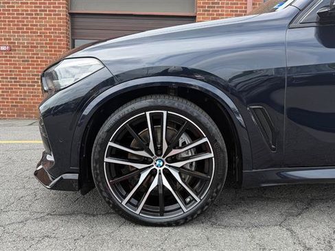 Used 2019 BMW X5 xDrive50i w/ M Sport Package AWD/4WD image 5
