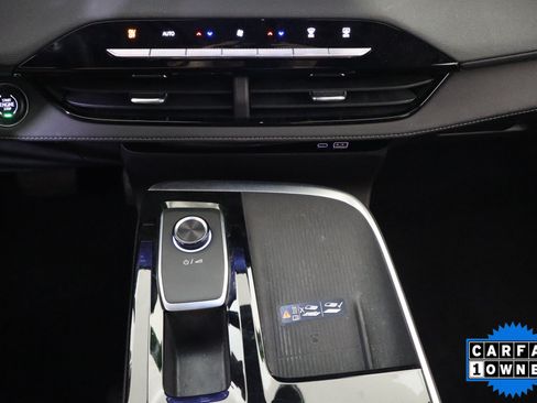 Used 2025 Buick Enclave Preferred FWD image 27