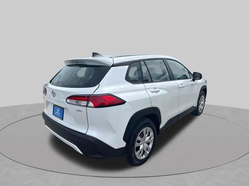 Used 2023 Toyota Corolla Cross L AWD/4WD image 6