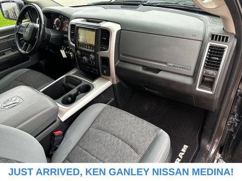 Used 2017 RAM 1500 Big Horn AWD/4WD image 20