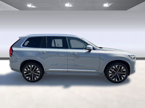 New 2026 Volvo XC90 B6 Ultra w/ Protection Package image 8