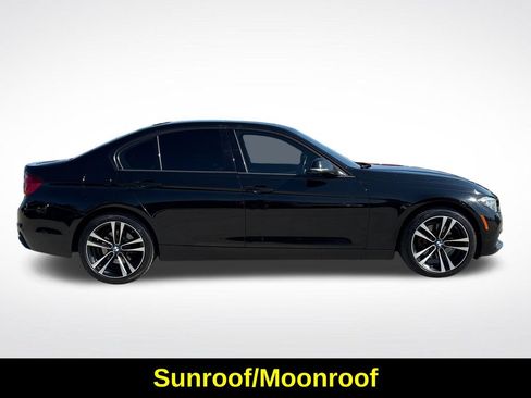 Used 2018 BMW 330i xDrive Sedan AWD/4WD image 10