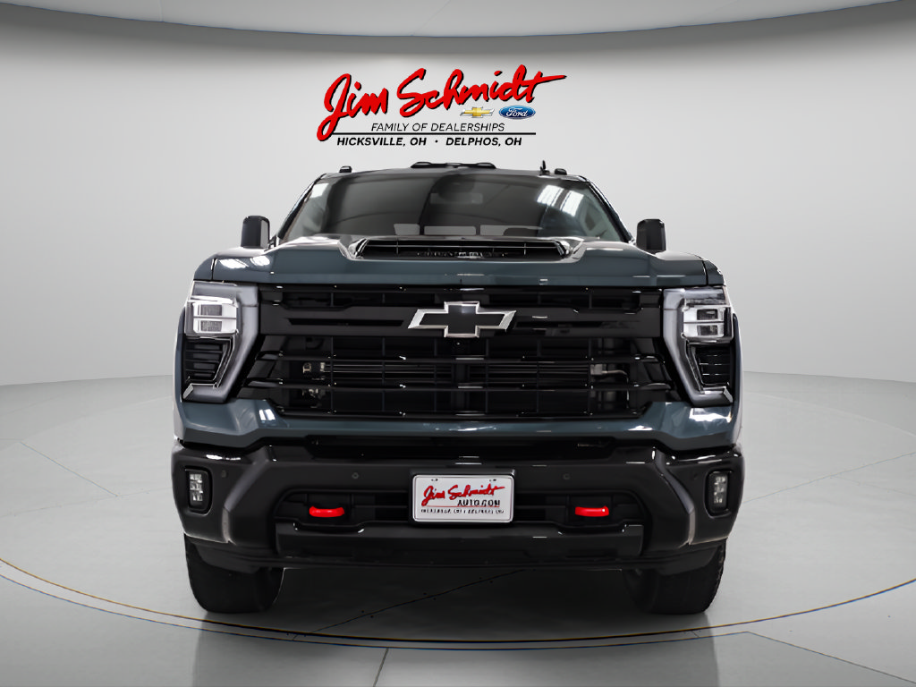 Used 2025 Chevrolet Silverado 2500 LT w/ Trail Boss Package AWD/4WD image 2