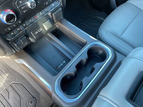 Used 2021 GMC Sierra 1500 SLT image 19