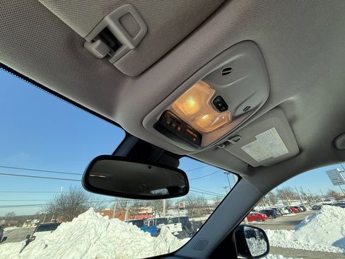 Used 2021 Chevrolet TrailBlazer LT w/ Convenience Package image 23