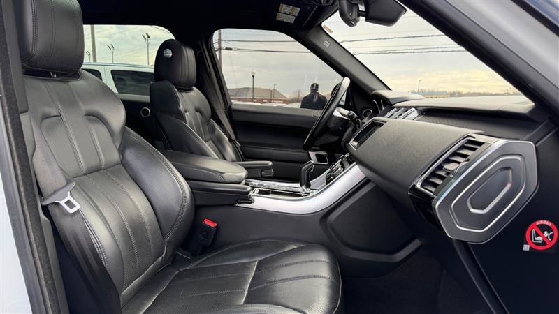 Used 2017 Land Rover Range Rover Sport HSE AWD/4WD image 36