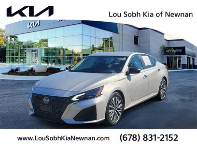 Used 2024 Nissan Altima 2.5 SV