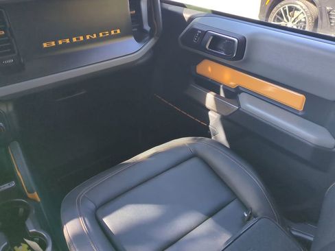 Used 2021 Ford Bronco Badlands image 17