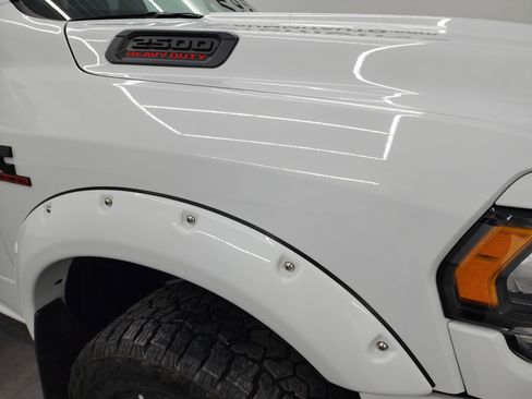 Used 2022 RAM 2500 Big Horn w/ Night Edition image 23