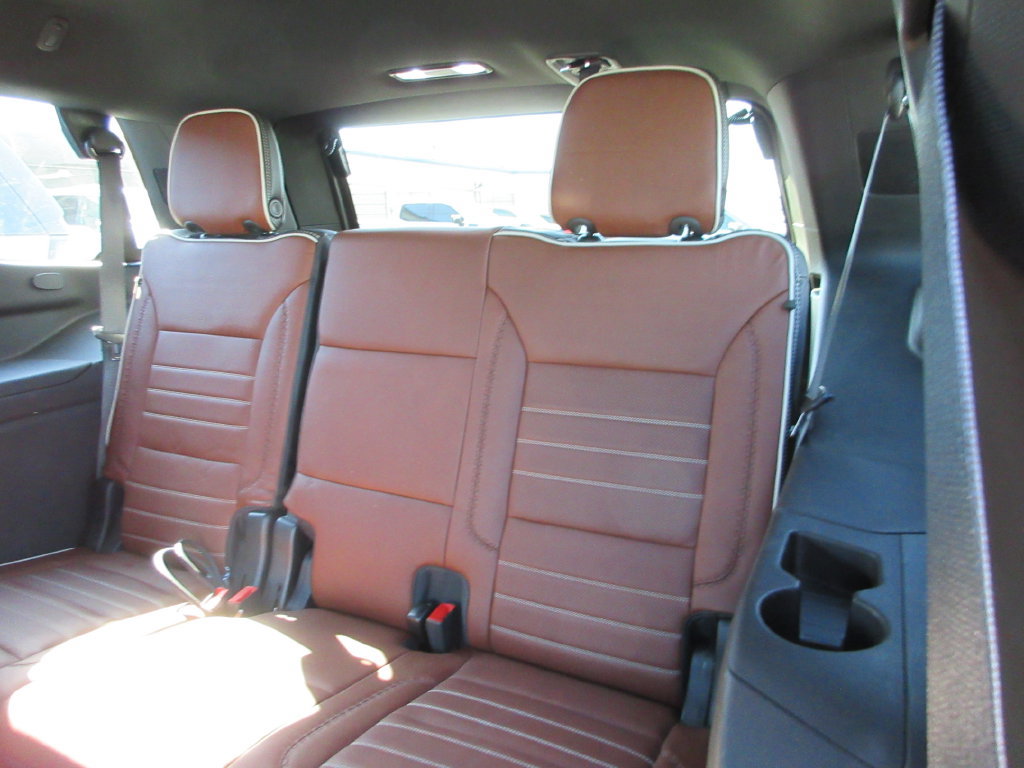Certified 2024 GMC Yukon Denali Ultimate AWD/4WD image 27