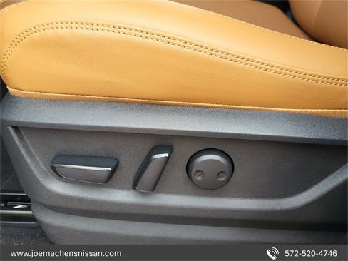 New 2025 Nissan Armada SL image 19