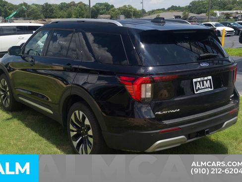 Used 2026 Ford Explorer Platinum w/ LUX Leather Package AWD/4WD image 10