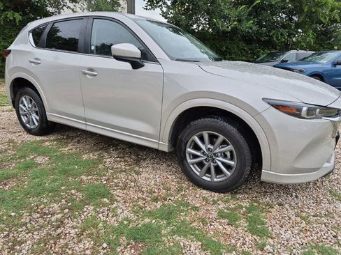 Used 2025 MAZDA CX-5 AWD 2.5 S w/ Select Package image 4