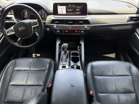 Used 2021 Kia Telluride EX w/ EX Premium Package AWD/4WD image 3
