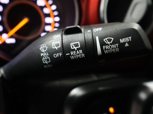 Certified 2023 Jeep Wrangler Unlimited Rubicon w/ Cold Weather Group image 43