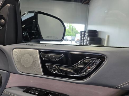 Used 2023 Lincoln Navigator Black Label AWD/4WD image 22