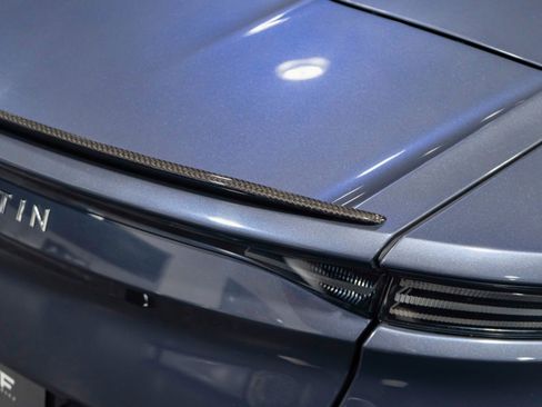 Used 2021 Aston Martin DBS Superleggera Volante image 24