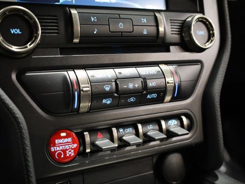 Used 2018 Ford Mustang Shelby GT350R w/ GT350R Equipment Group 920A image 30