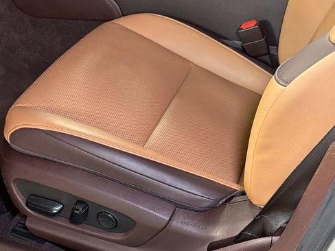 Used 2019 Lexus ES 350 w/ Premium Package image 25