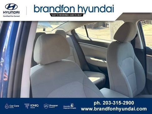 Used 2019 Hyundai Elantra SE FWD image 28