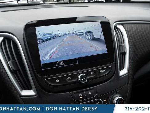 Used 2023 Chevrolet Malibu LT image 9