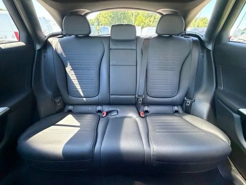 Used 2026 Mercedes-Benz GLC 300 4MATIC image 17