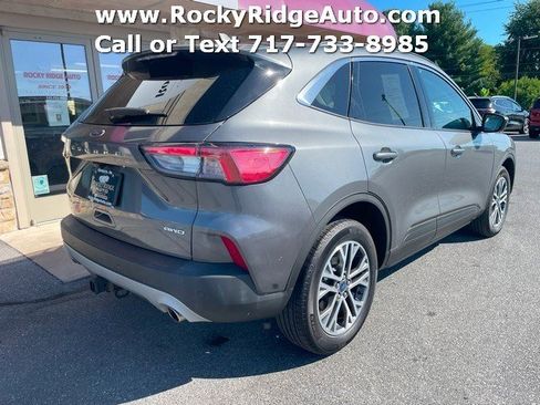 Used 2022 Ford Escape SEL w/ Class II Trailer Tow Package image 6