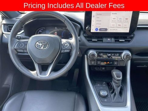 Used 2023 Toyota RAV4 XSE AWD/4WD image 17