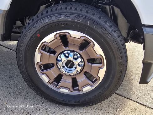 New 2026 Ford F250 King Ranch AWD/4WD image 9