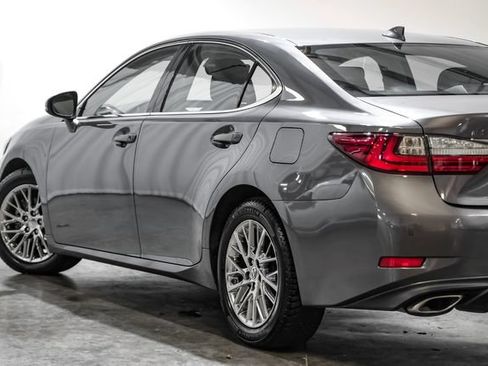 Used 2017 Lexus ES 350 FWD image 17
