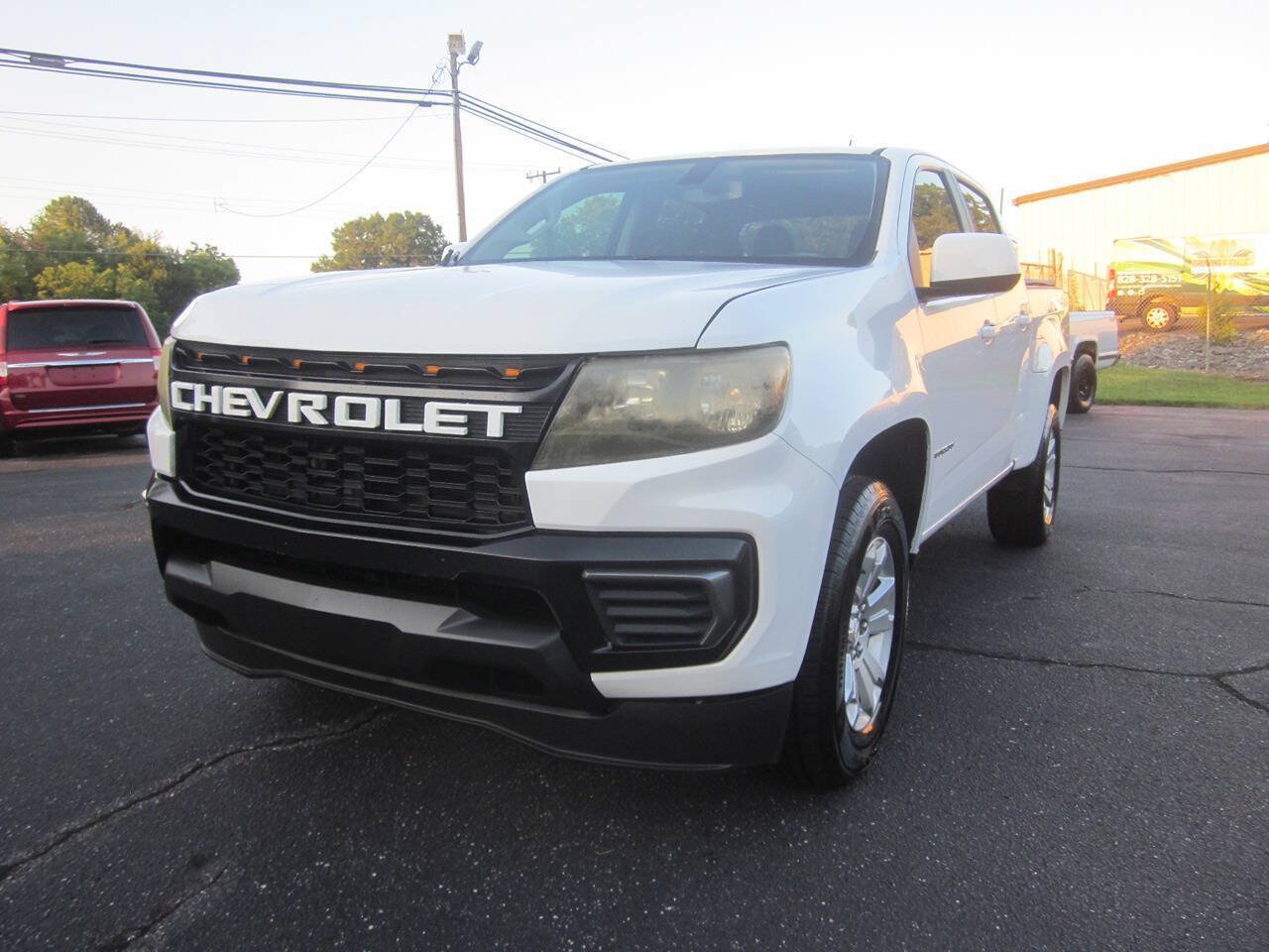 Used 2022 Chevrolet Colorado LT RWD image 36