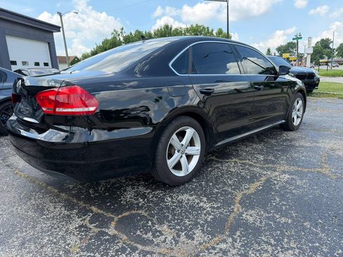 Used 2015 Volkswagen Passat 1.8T S FWD image 9