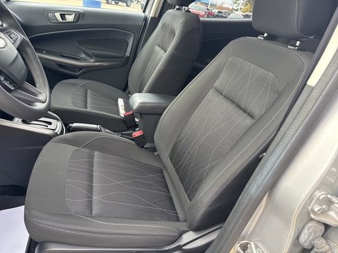 Used 2022 Ford EcoSport SE w/ SE Convenience Package image 8
