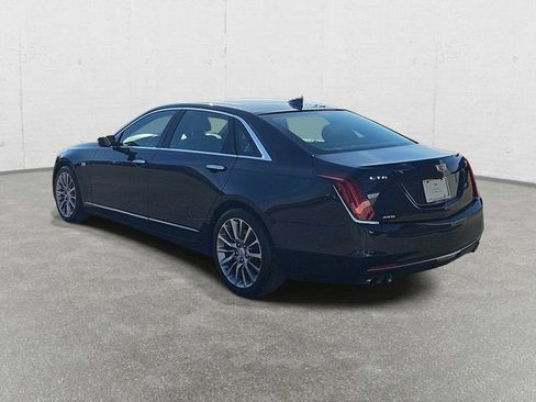 Used 2018 Cadillac CT6 Luxury image 7