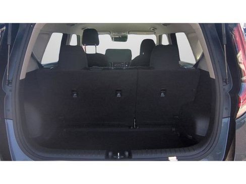 Used 2025 Kia Soul LX FWD image 9