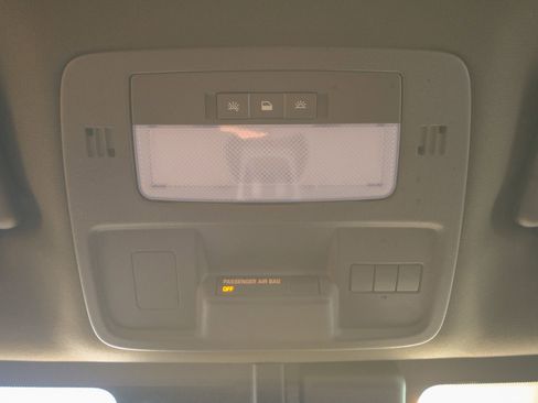 Used 2010 Chevrolet Camaro SS image 31