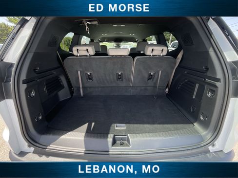 Certified 2026 GMC Acadia Elevation w/ Elevation Premium Package AWD/4WD image 24