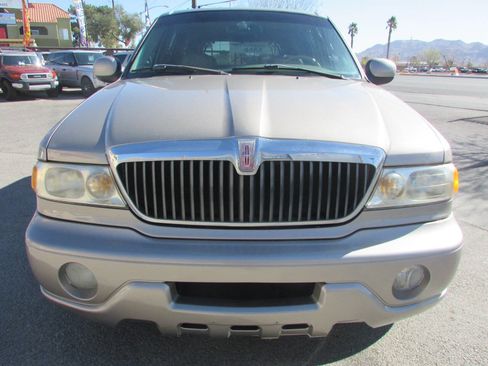 Used 2000 Lincoln Navigator Base 4dr SUV image 6