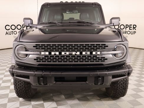 Used 2024 Ford Bronco Badlands AWD/4WD image 11