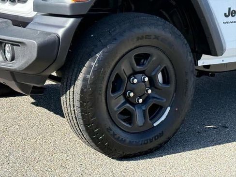 New 2026 Jeep Wrangler Sport AWD/4WD image 38