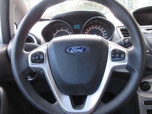 Used 2019 Ford Fiesta SE FWD image 24