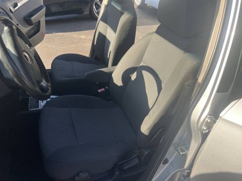 Used 2011 Chevrolet Aveo LT FWD image 27